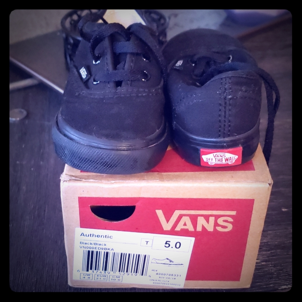 Size 5 Toddler Black Vans